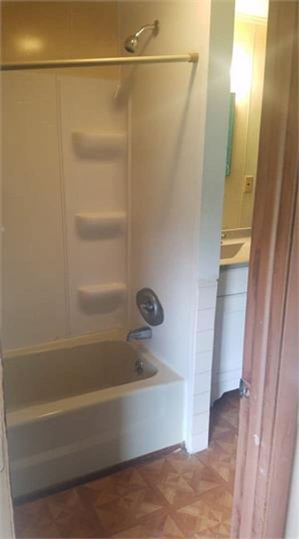 Photo - 340 4th Ave Unit 340 1/2