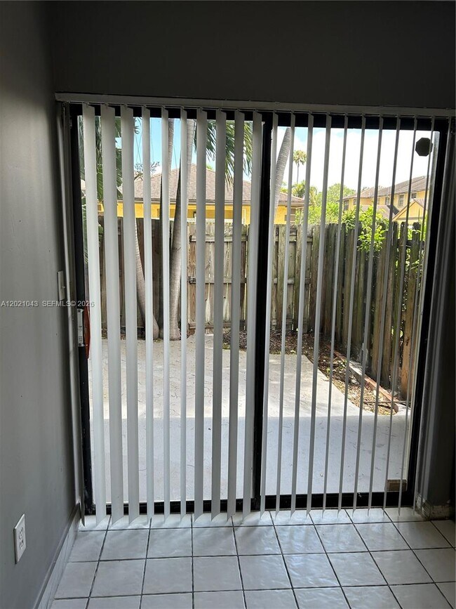 Photo - 1136 NE 210th Terrace