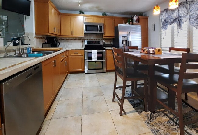 Photo - 291 S Hollybrook Dr Unit 305