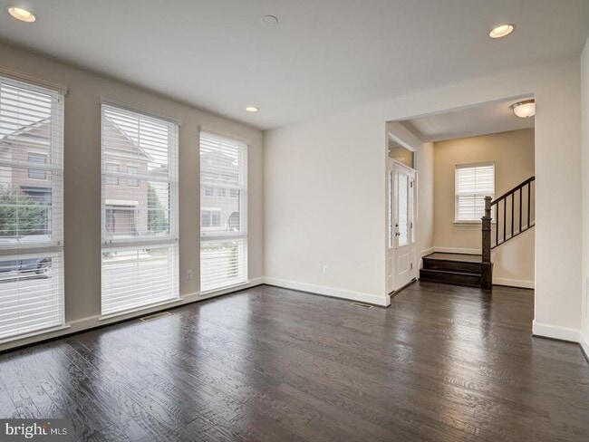 Photo - 20447 Codman Dr