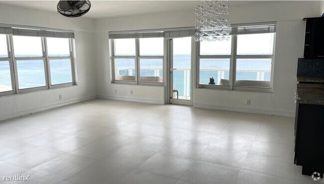 Building Photo - 2 br, 2 bath Condo - 3700 Galt Ocean Dr Ap... Unit Apt 605