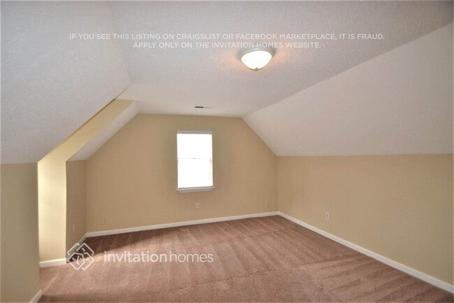 Photo - 1304 Baywood Glen