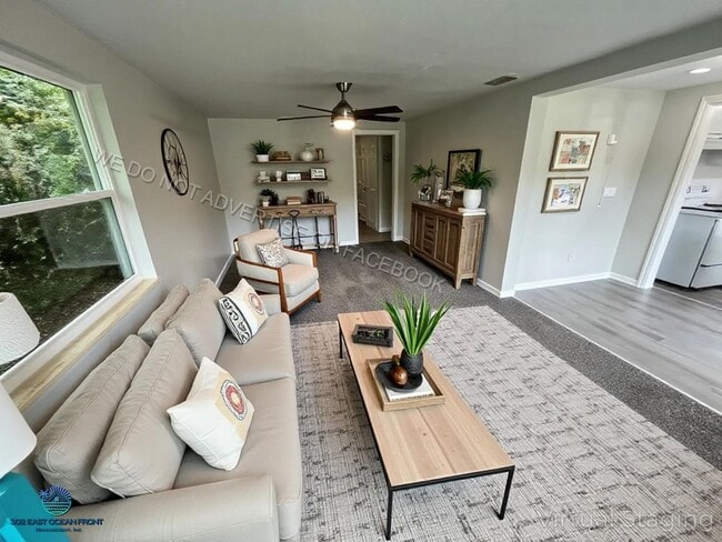 Photo - Lovely 3 Bedroom 1 Bathroom now available ...