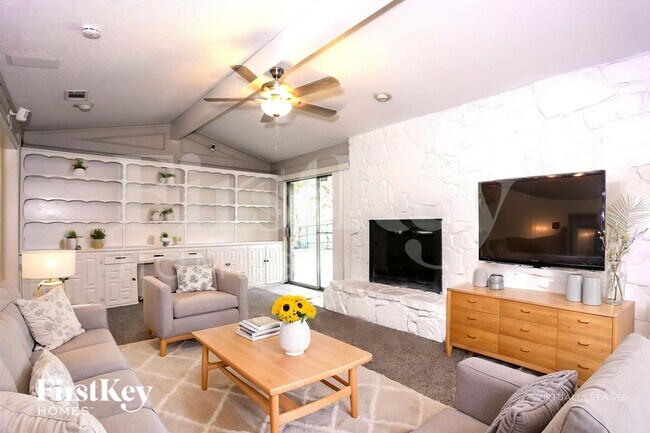 Photo - 4026 Cedar Creek Dr