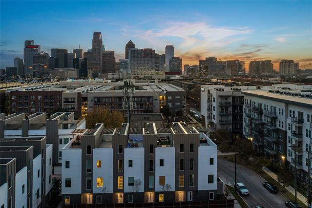 Photo - 1771 Mccoy St Townhome