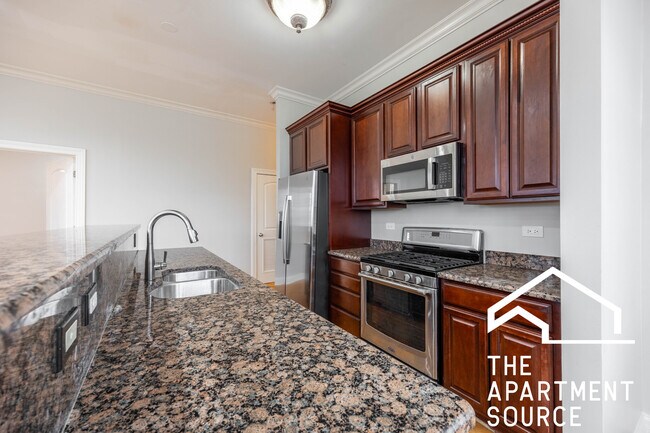 Photo - 2338 W Morse Ave Unidad 2