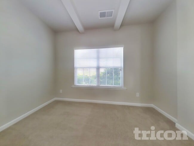 Photo - 5609 Washakie Pointe