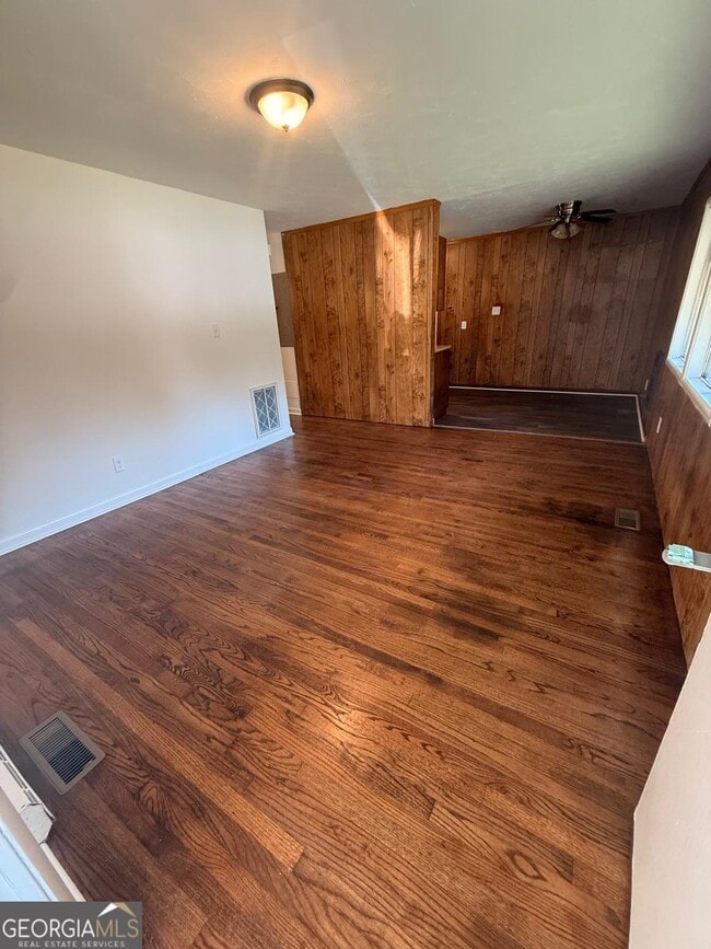 Photo - 6646 Wolf River Ct
