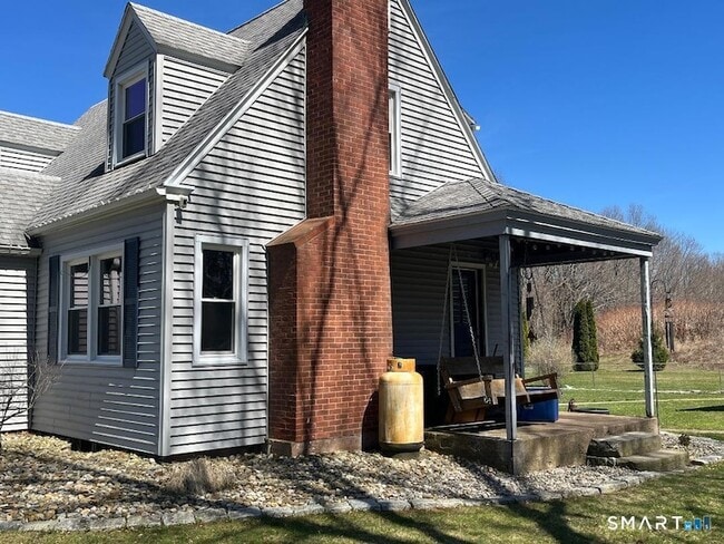 138 Mountain St