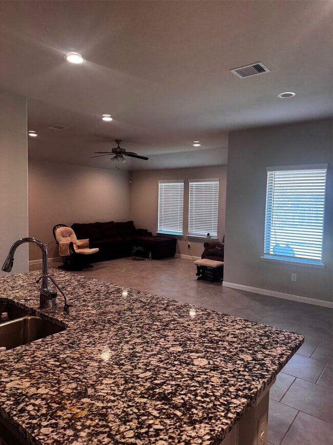 Photo - 5515 Russett Bay Ct