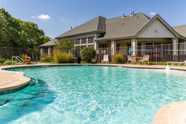 Building Photo - Cedar Park Townhomes