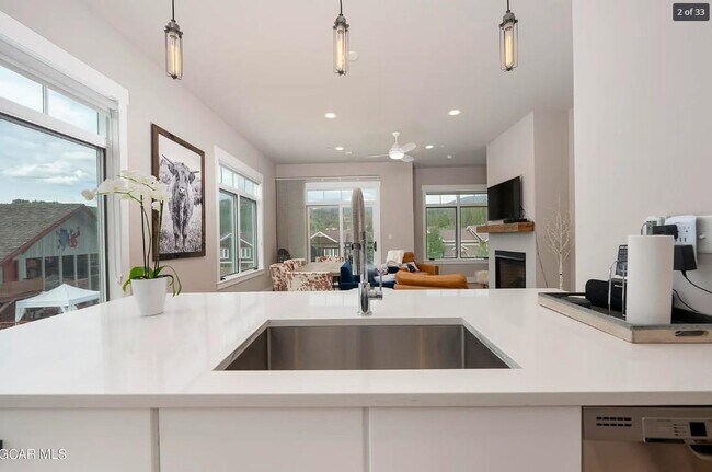 Photo - 78311 U.S. Hwy 40