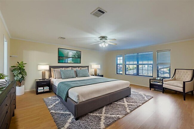 Photo - 1105 American Robin Path