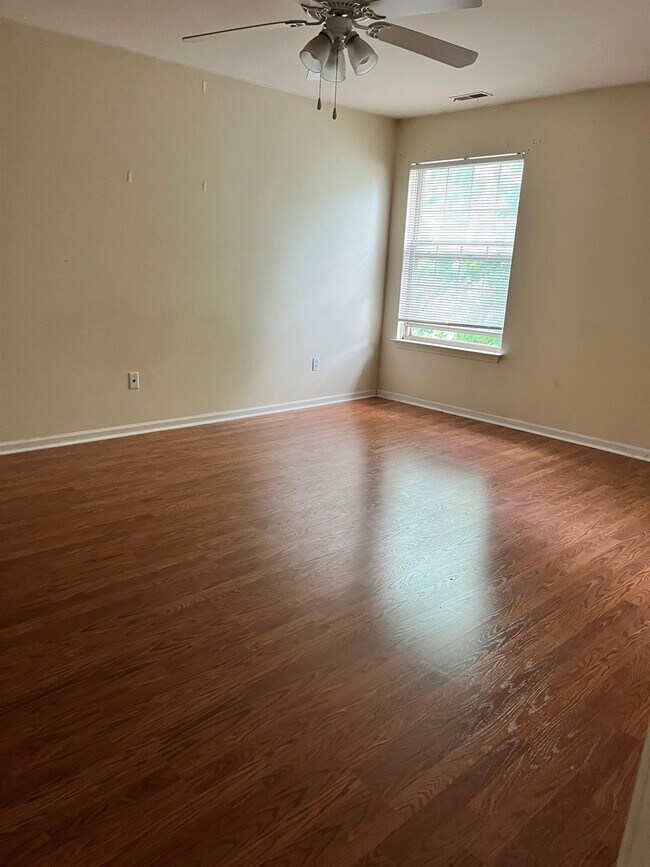 Photo - 7446 Lacy Dr