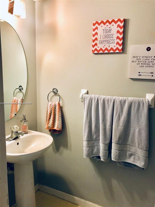 Photo - 3183 SW 50th St