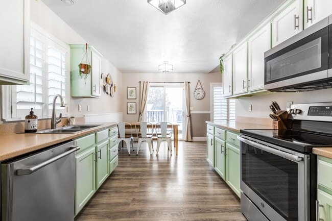 Photo - 6002 W Olympiad Ln