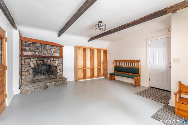 Photo - 14 Browns Ln