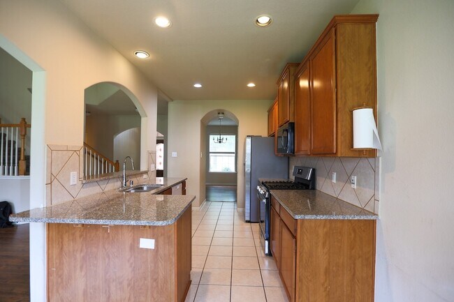 Photo - 5102 Heatherdawn Ct