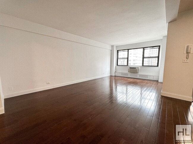 Building Photo - EAST 69 STREET Rental