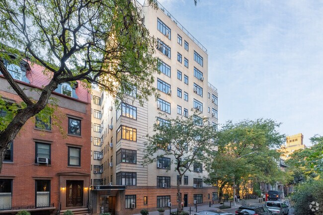 160 Columbia Hts - 160 Columbia Hts