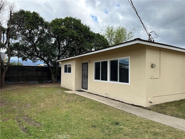 Photo - 4930 N Vincent Ave