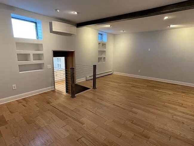 Photo - 9009 Riverside Pl Unit 2