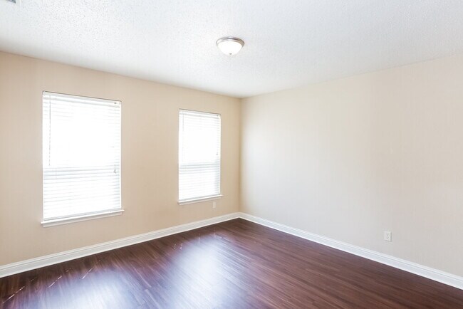 Photo - 12688 Justice Crossing