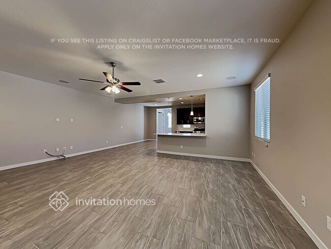 Photo - 18822 W Canterbury Dr