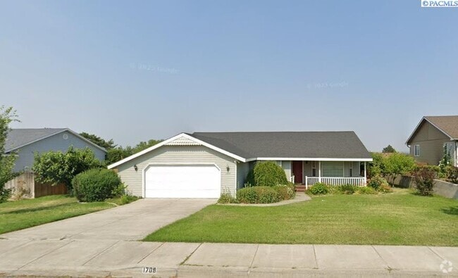 Building Photo - South Kennewick Rambler Rental