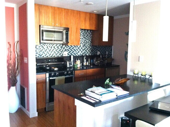 Building Photo - 16 Miner St Unit #602 Rental