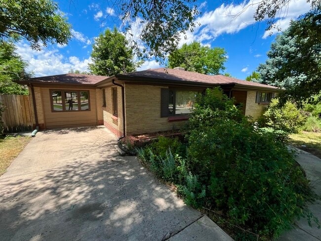 Photo - 3375 Fenton St