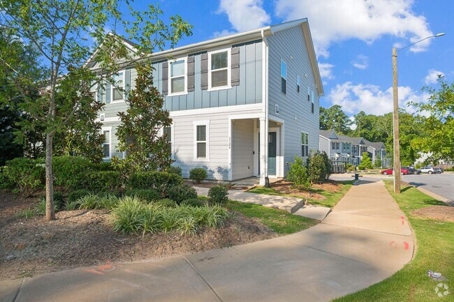 Building Photo - Charming 3BR Townhome in Raleigh