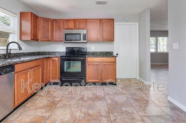 Photo - 1744 26th Ave N