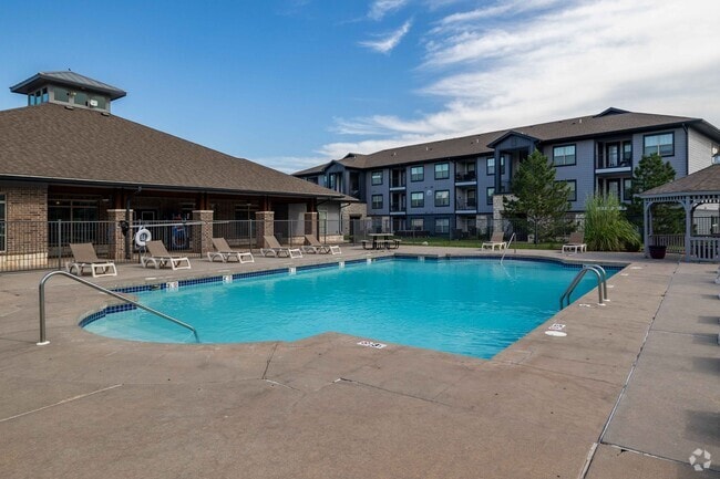 Piscina - Inwood Crossings