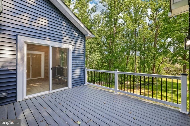 Photo - 4315 Pinetree Rd