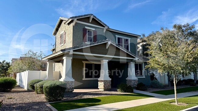 Building Photo - 2624 S Canfield