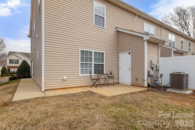 Photo - 10457 Stokeshill Ct