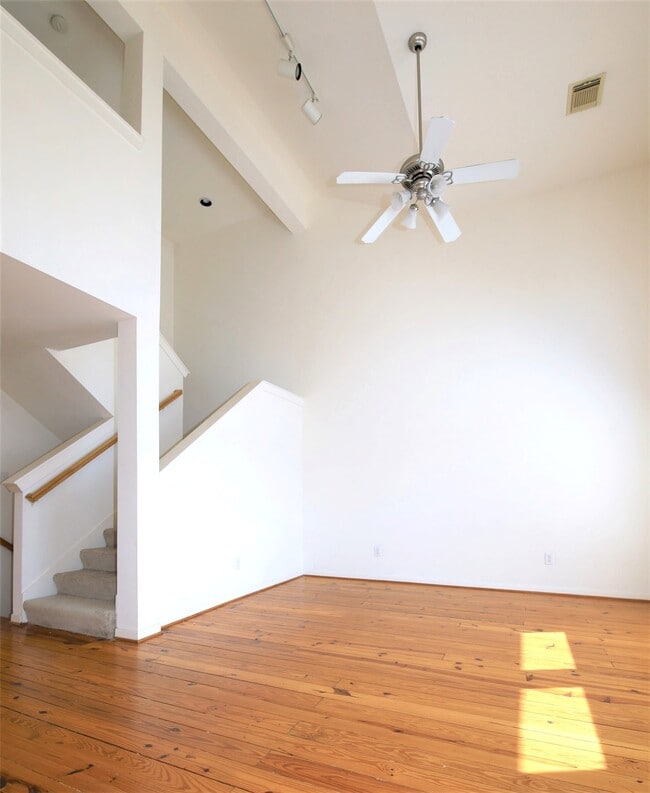 Photo - 1519 Anita St