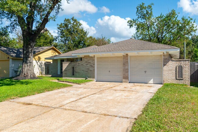 Photo - 10126 Pine Moss Dr