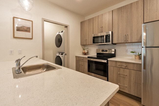 Photo - Summit on the Hudson