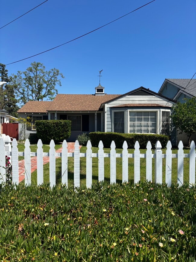 6156 Fair Ave