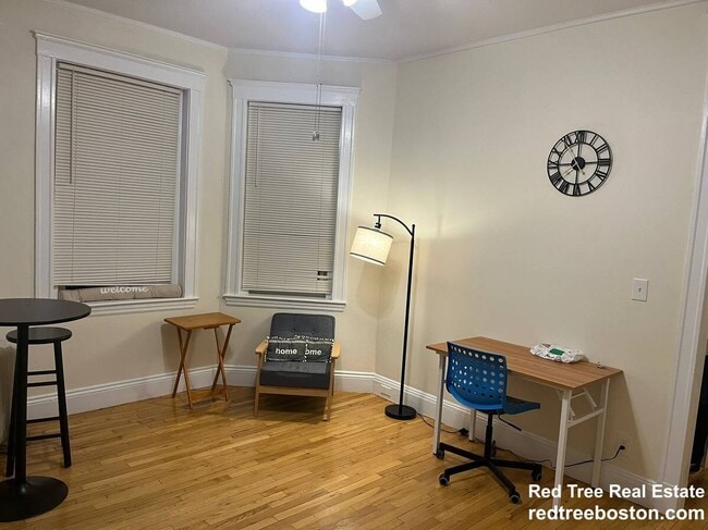 Photo - 319 Allston St Unidad 3