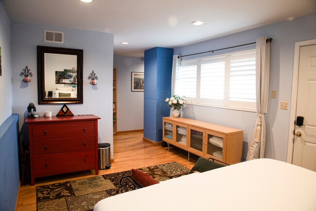 vista desde la cama principal - 4766 Geranium Pl