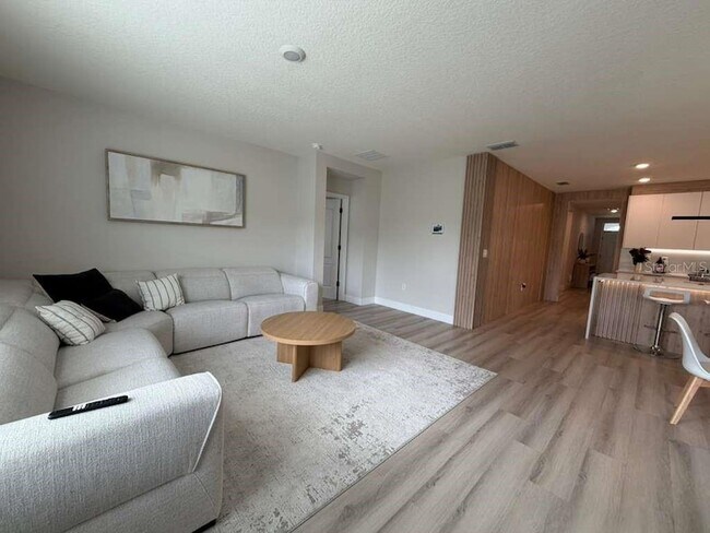 Photo - 33412 Country House Dr