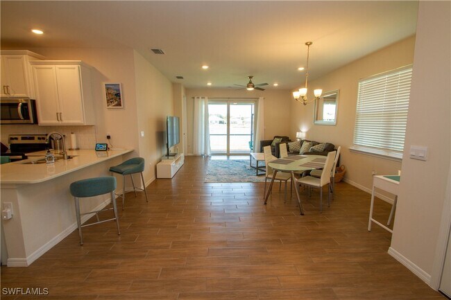 Photo - 1241 Enbrook Lp