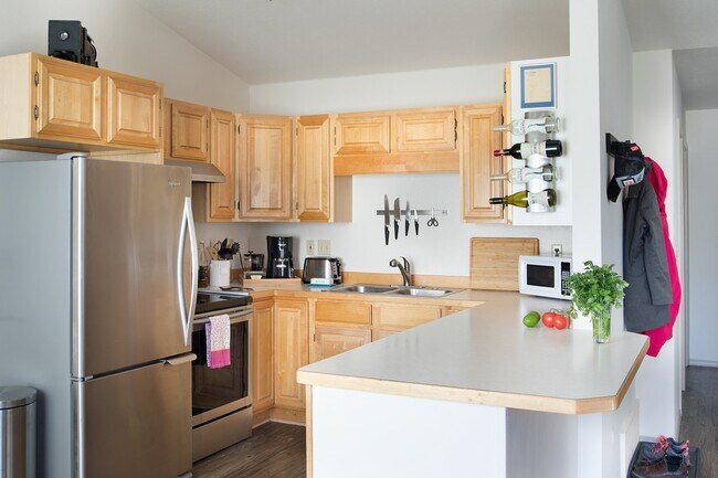 72 Crestwood Dr.