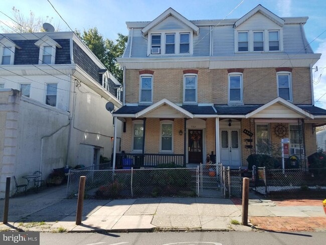 Photo - 4354 Manayunk Ave House