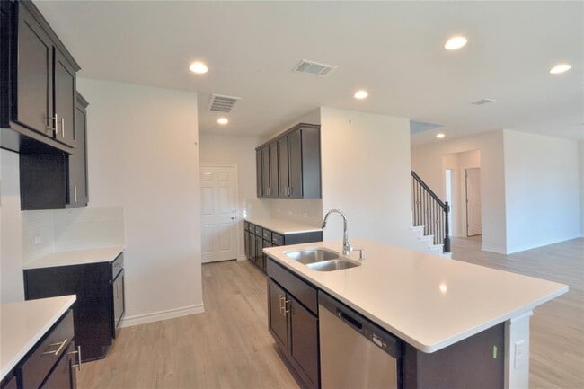 Photo - 349 Capstone Rd