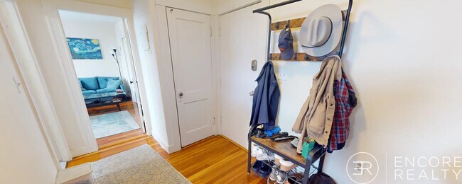 Photo - 116 Holland St