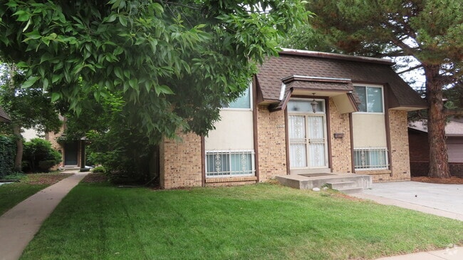 Building Photo - 2631 S University Blvd Rental